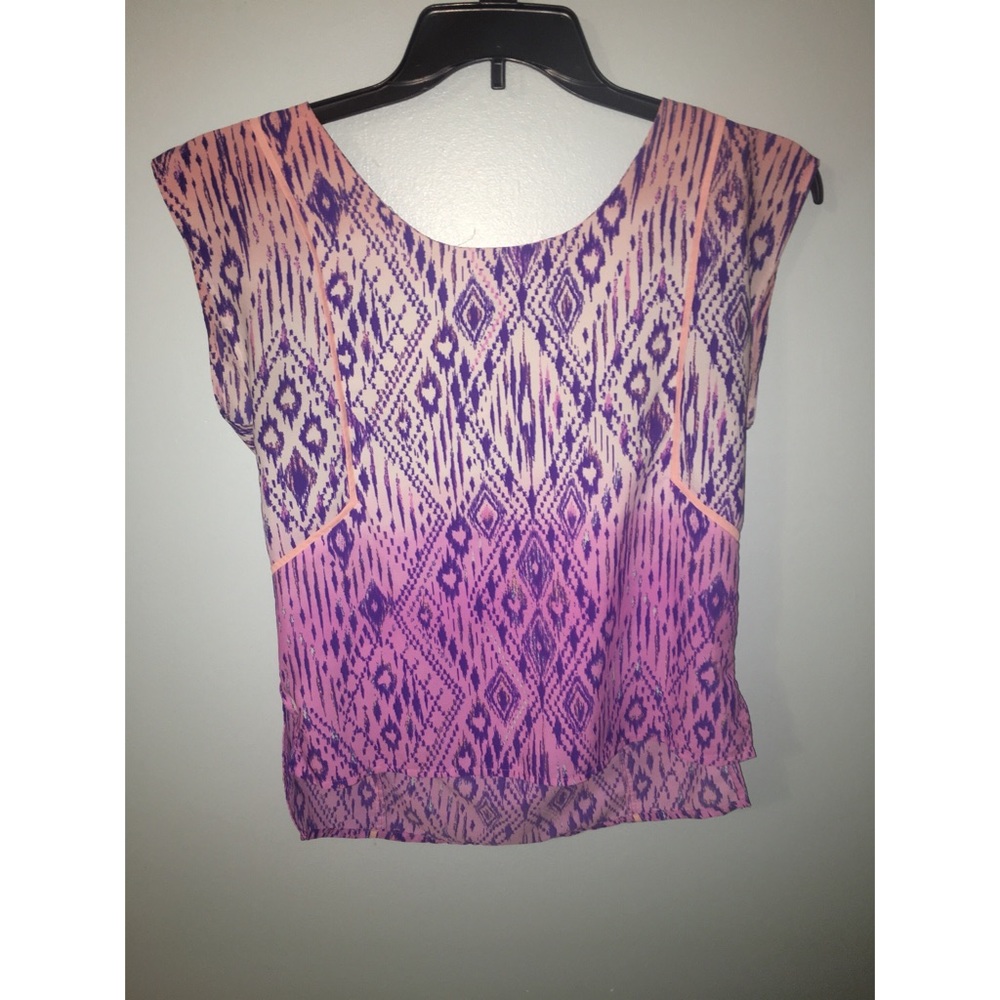 Ombré pink and purple women’s top.